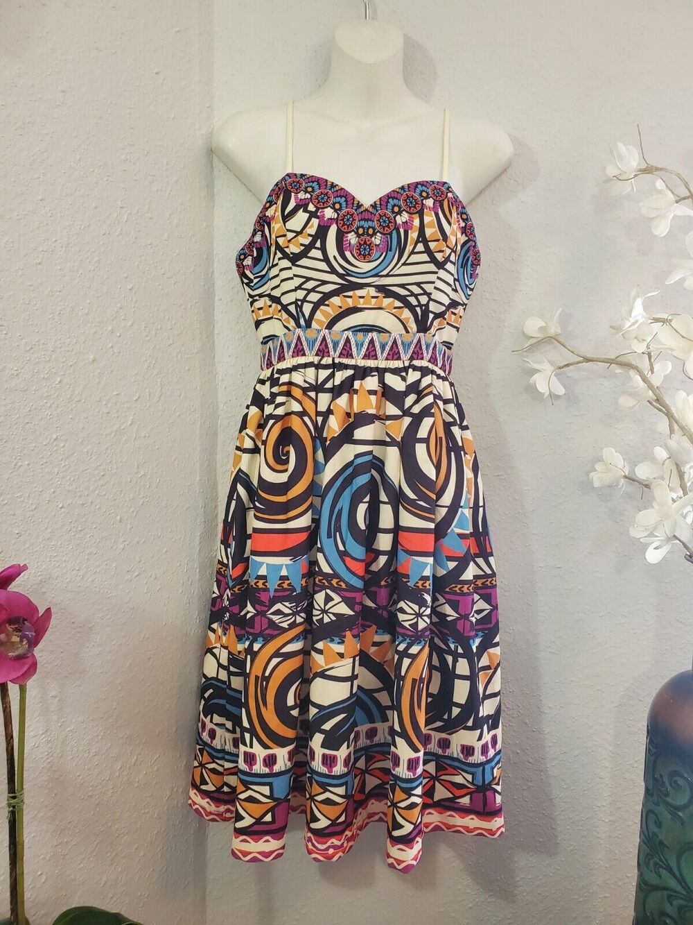 VINTAGE Y2K Champagne & Strawberry Womens Small Dress Colorful Aztec Strappy